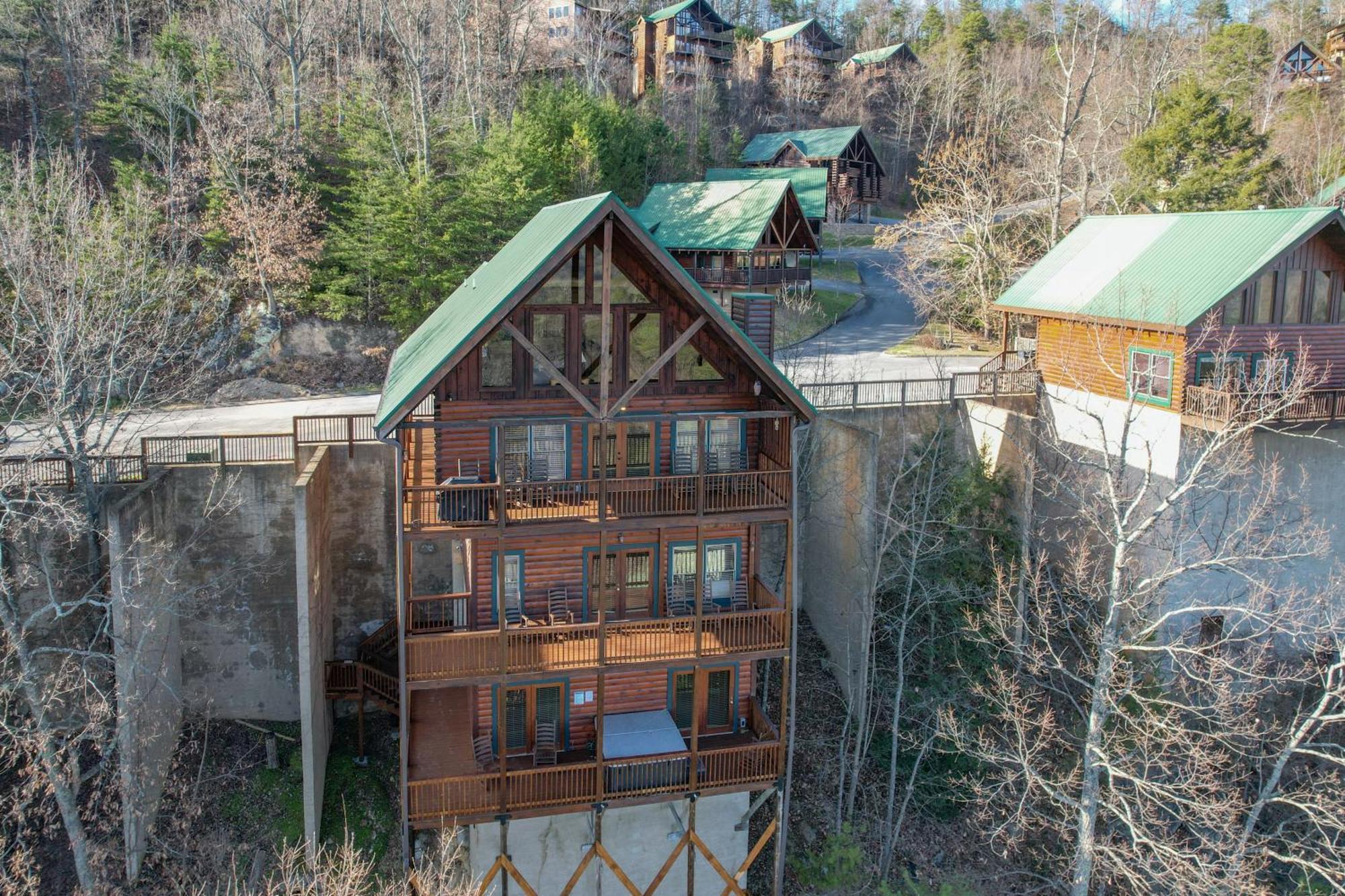 Raccoon Ridge Villa Pigeon Forge Exterior photo